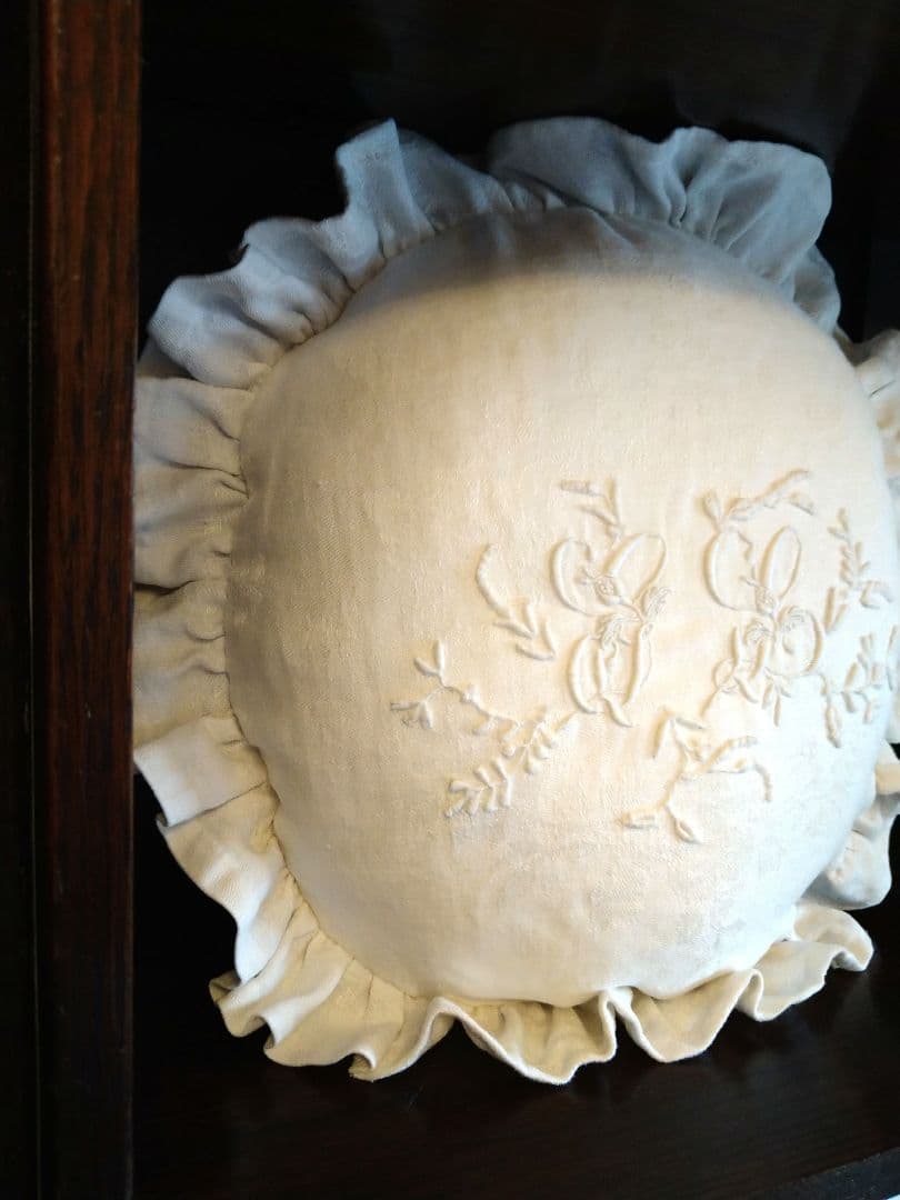 NENEさま専用★フランスアンティークイニシャル刺繍★リメイククッション★