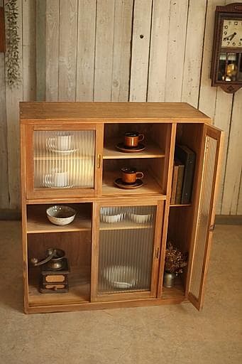古い木枠のモールガラス戸棚　収納棚　食器棚　本棚　キャビネット　古家具