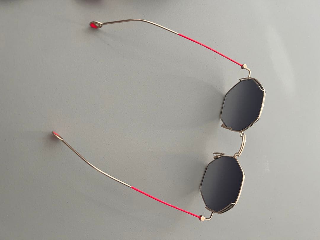 Anne et Valentin STEN 21D22 サングラス