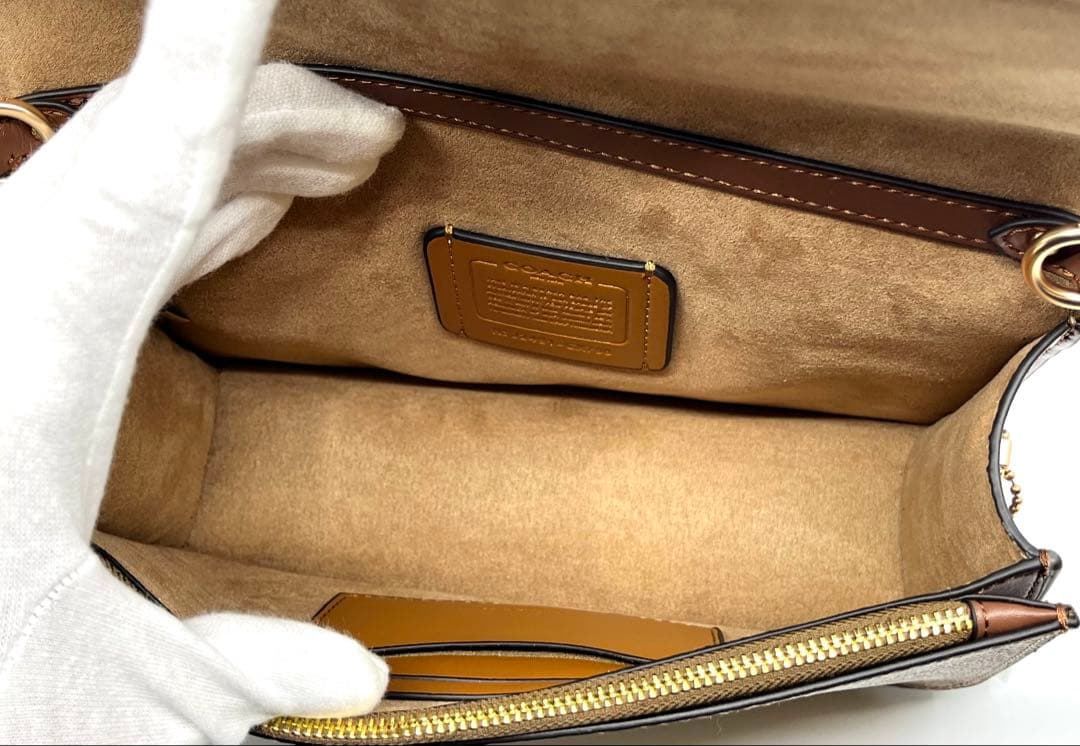 【新品・未使用】COACH フラップ ショルダーバッグ ブラウン シグネチャー