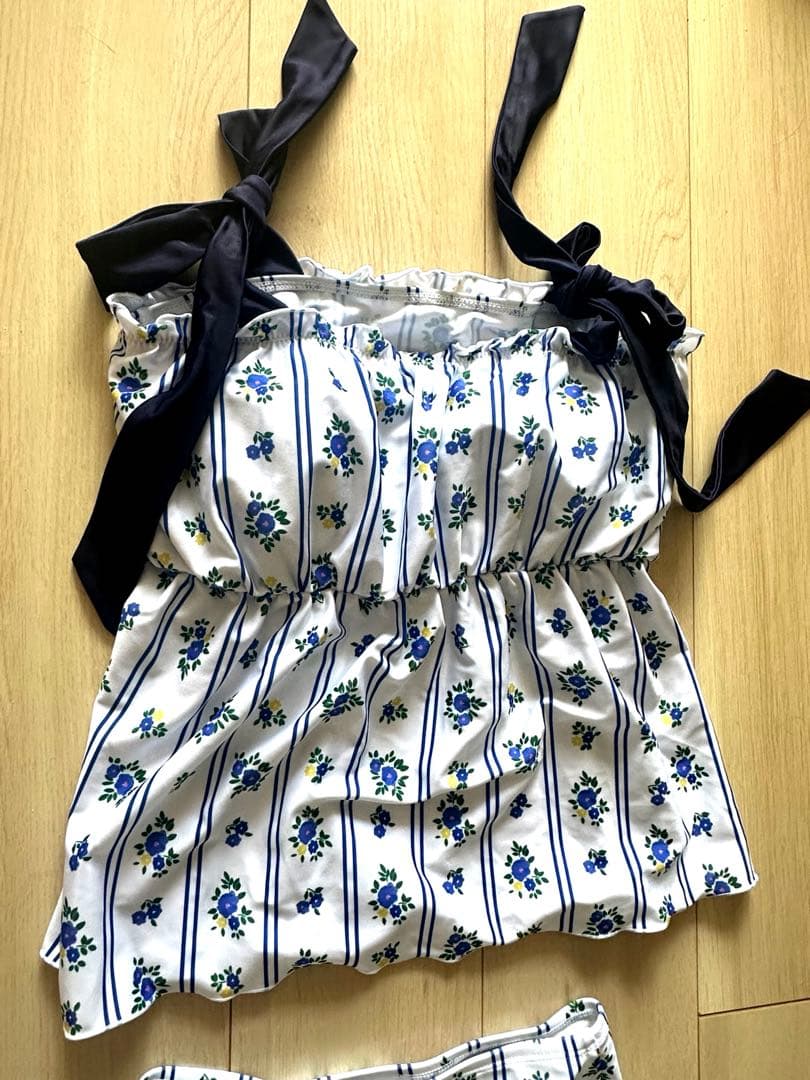 ミ*リ様 あさぎーにょ⭐︎花柄セパレート水着