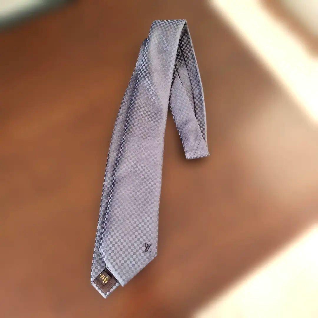 美品Louis Vuitton グレー チェック柄 ネクタイ