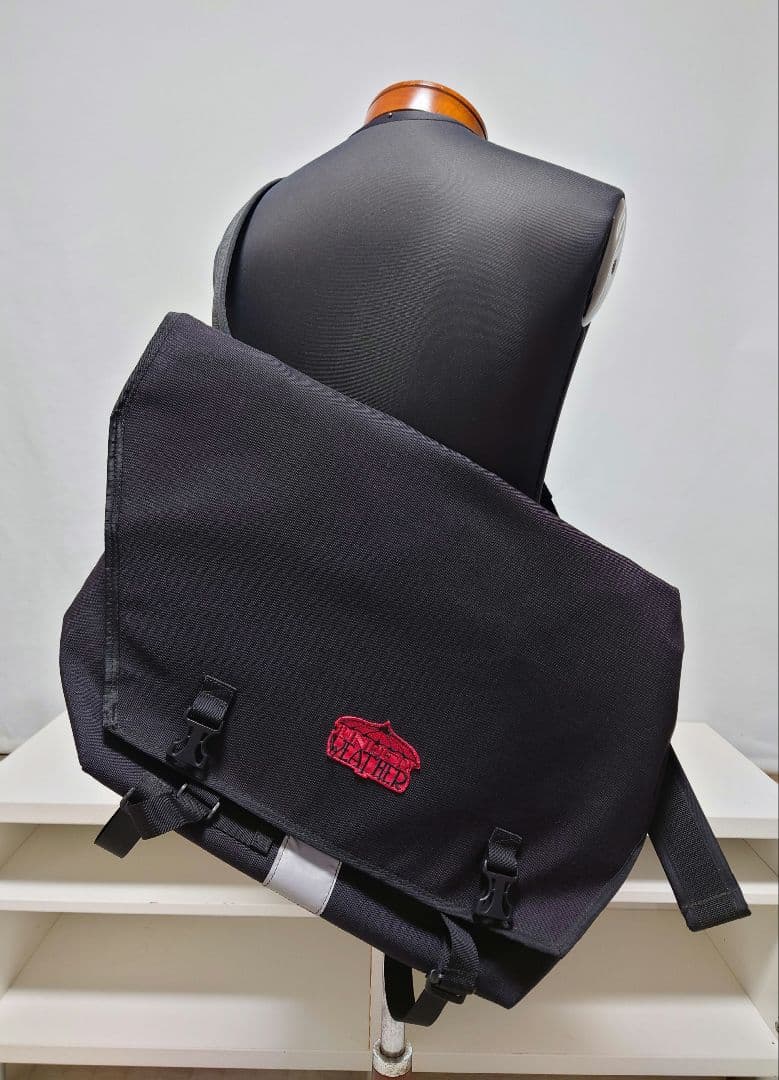 未使用級Under The Weatherアンダーザウェザーメッセンジャーバッグ