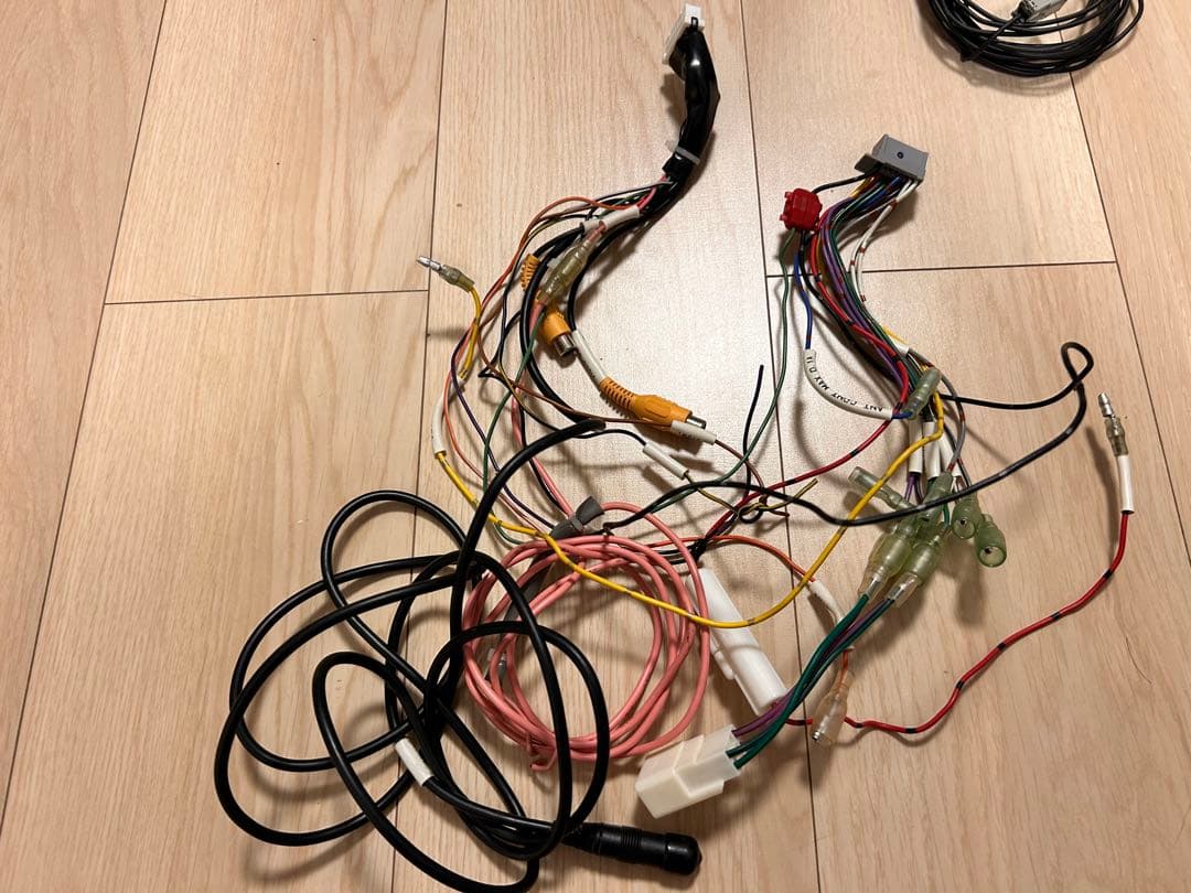 12/31迄値下　訳有 パナソニック ストラーダ 7インチ トヨタ系カプラー付