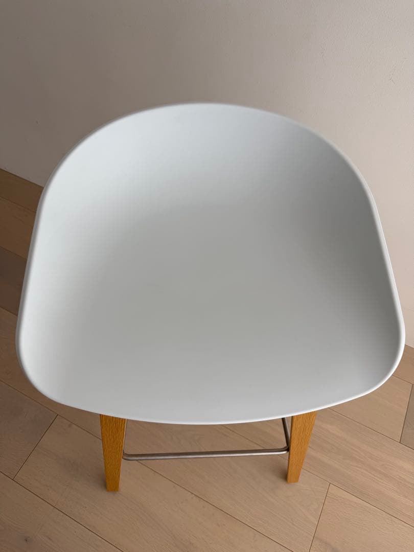 HAY ホワイト ハイスツール 木製脚