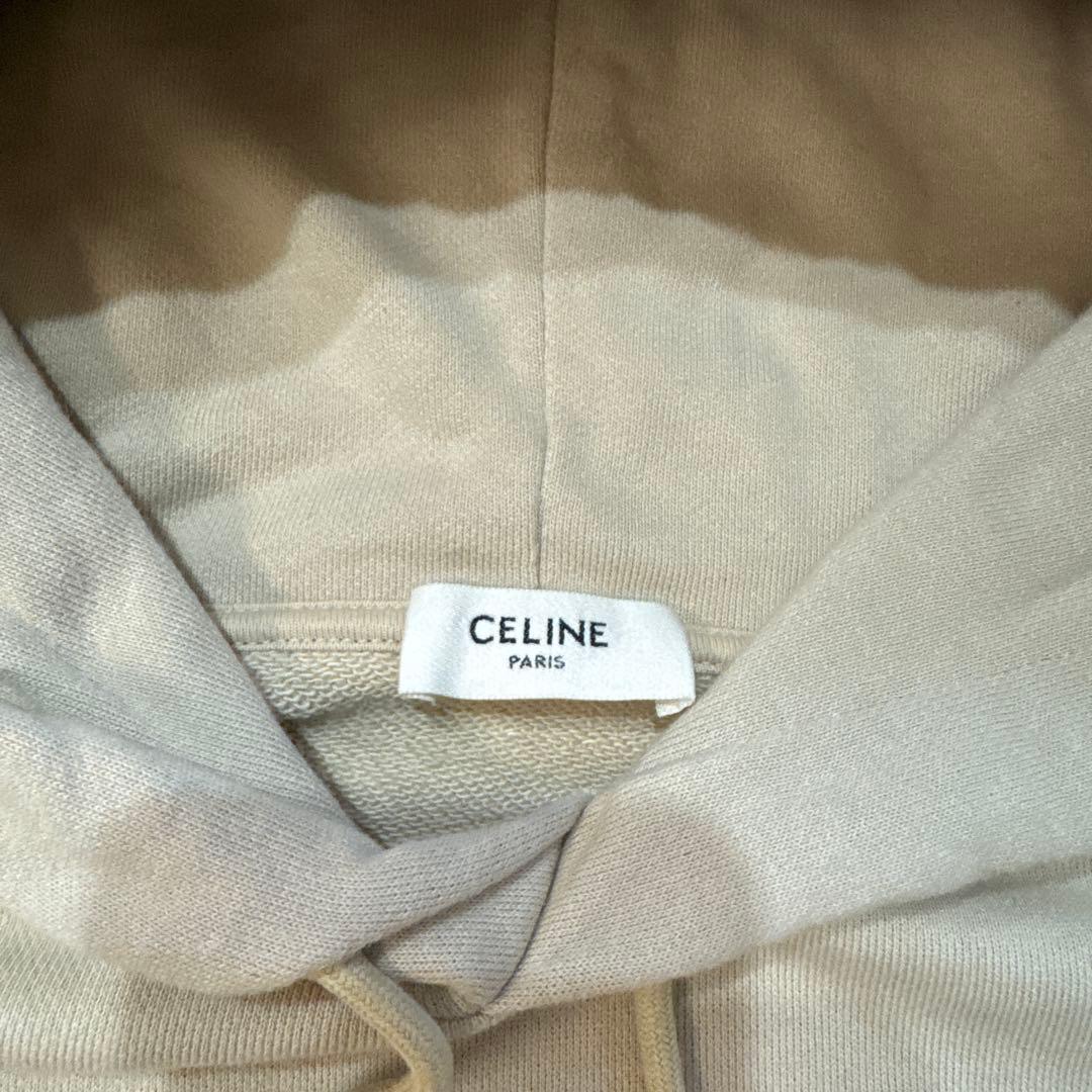 セリーヌ　フーディー