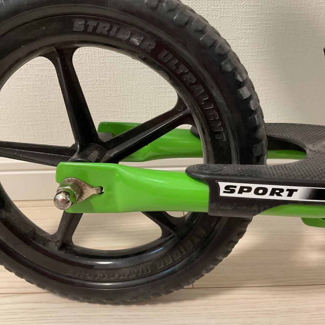 STRIDER バランスバイク ランニングバイク　グリーン　緑 12インチ