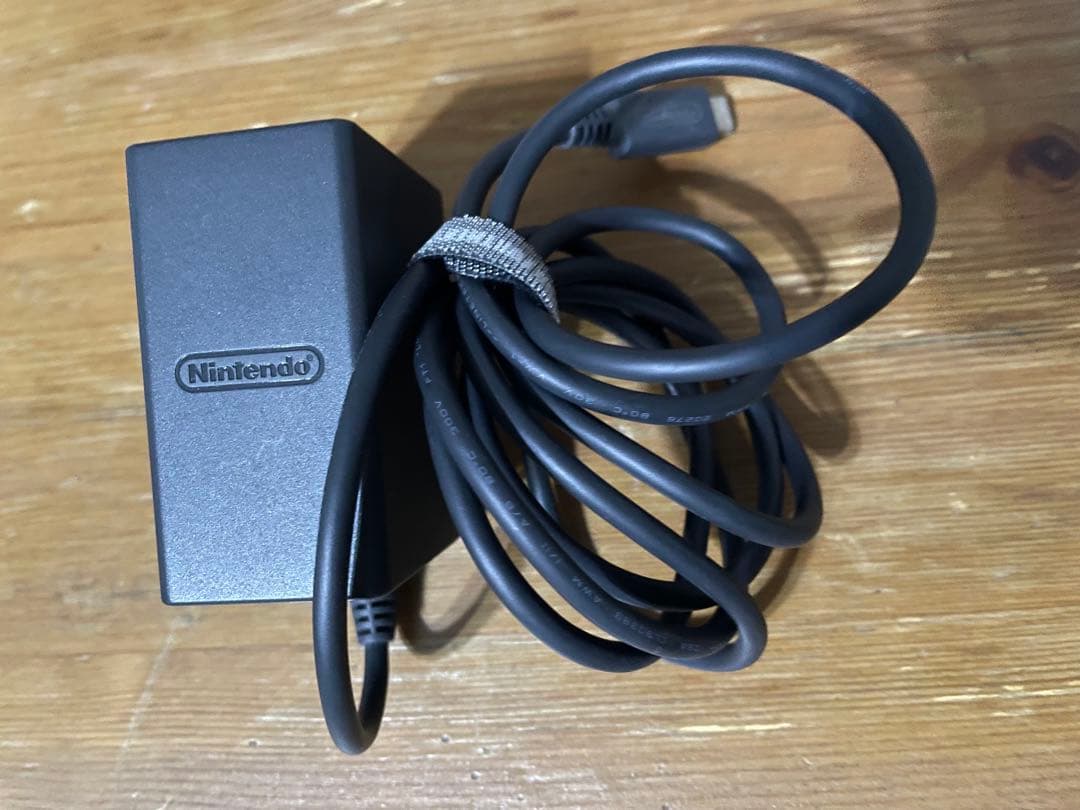 ［美品］Nintendo Switch Lite イエロー 本体 充電器