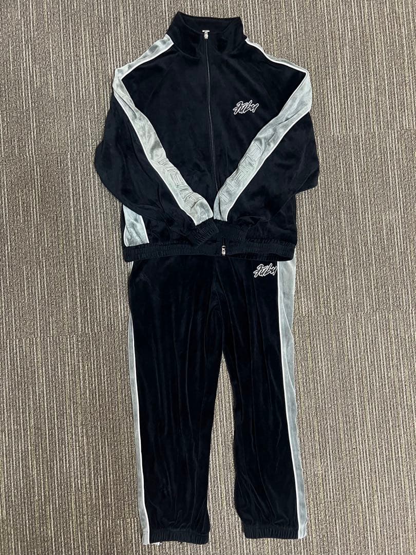 FUBU ベロアジャージ　上下セット