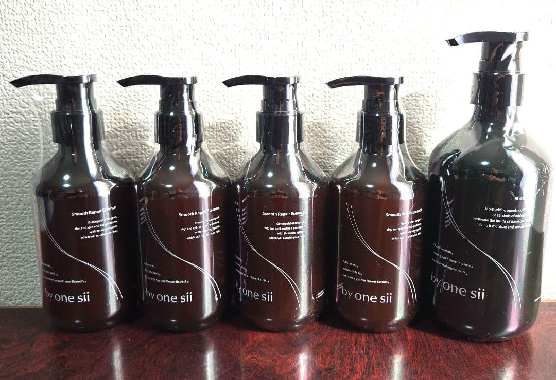 by one sii スムースリペアエッセンスとシャンプー