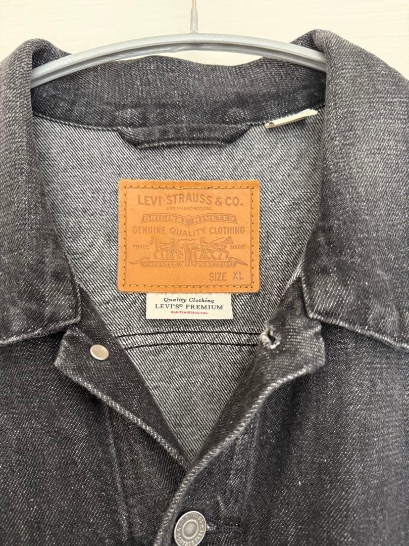 あるブスの少女LEVI'S BIOTOPダークグレー デニムジャケット