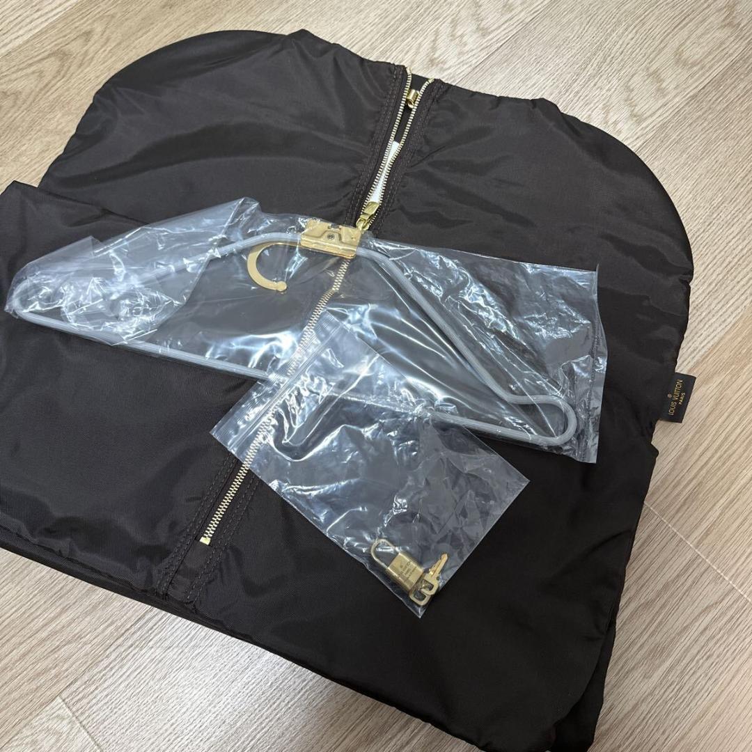 未使用品 ルイヴィトン モノグラム ペガス55 M23294 キャリーバッグ