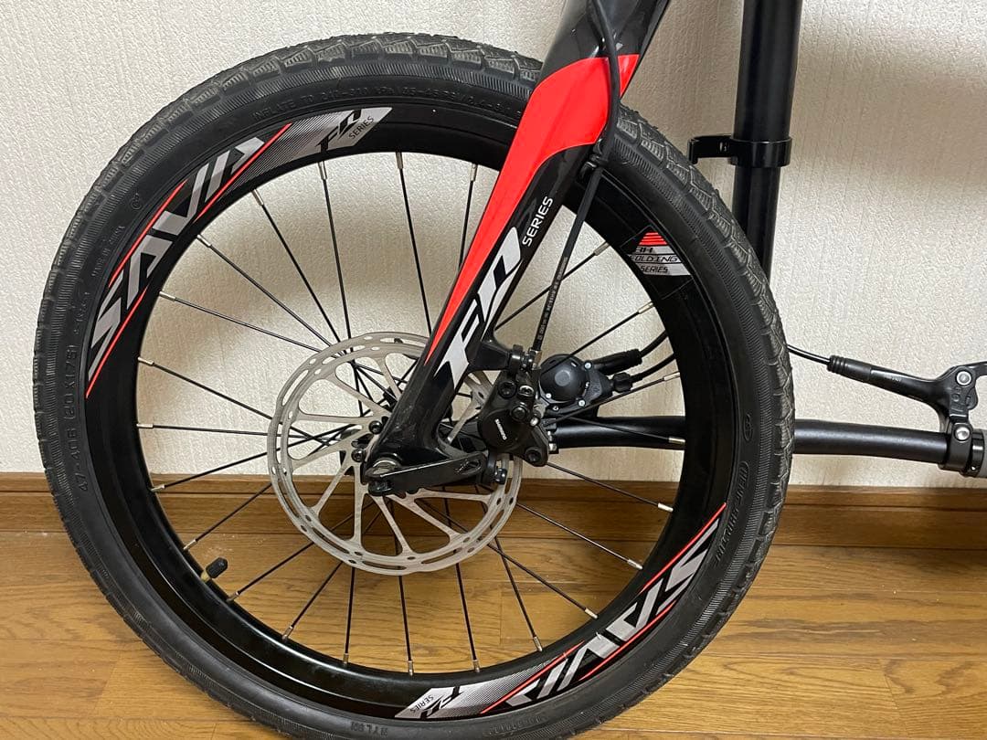 折りたたみカーボン製自転車 SAVA Z1 油圧ディスクブレーキ 写真変更有り