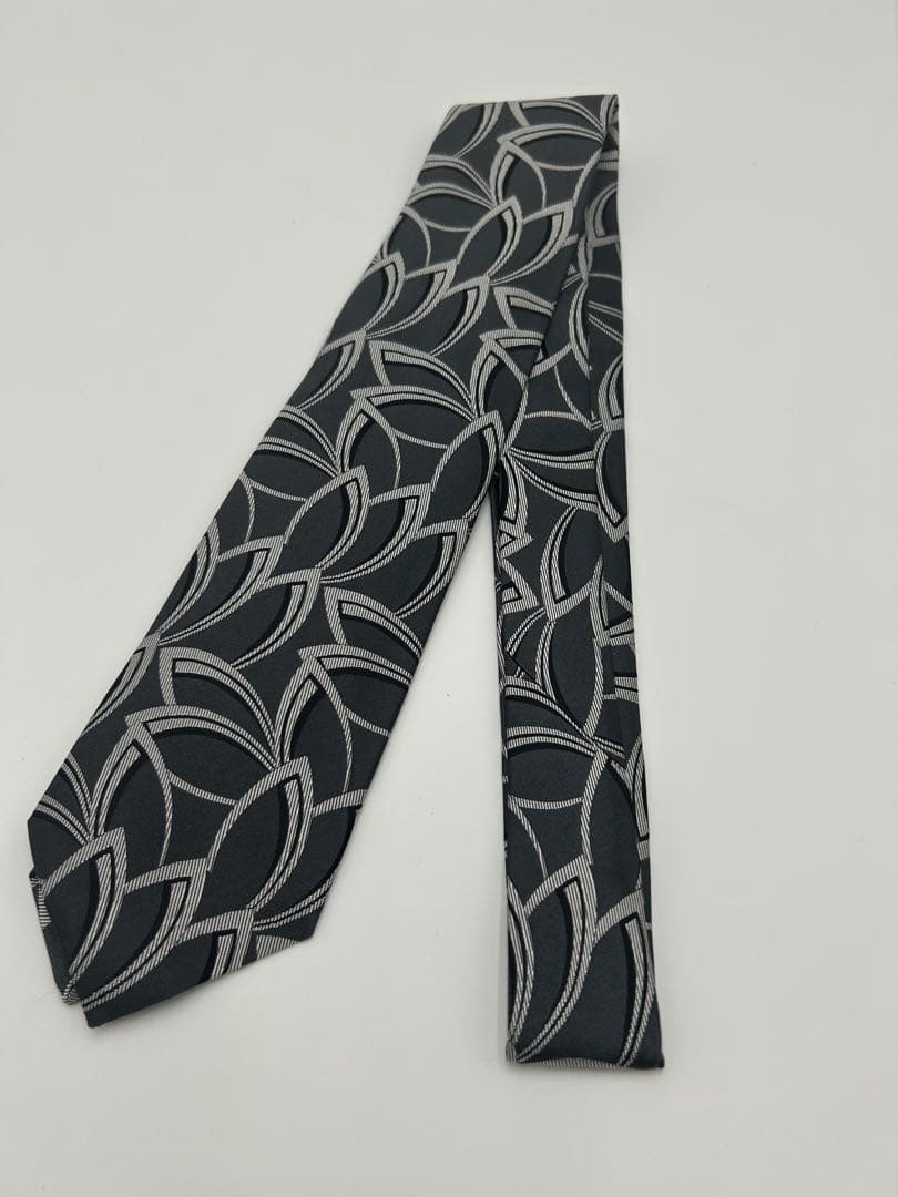 新品未使用　Holiday & Brown ネクタイ　ホリデー&ブラウン