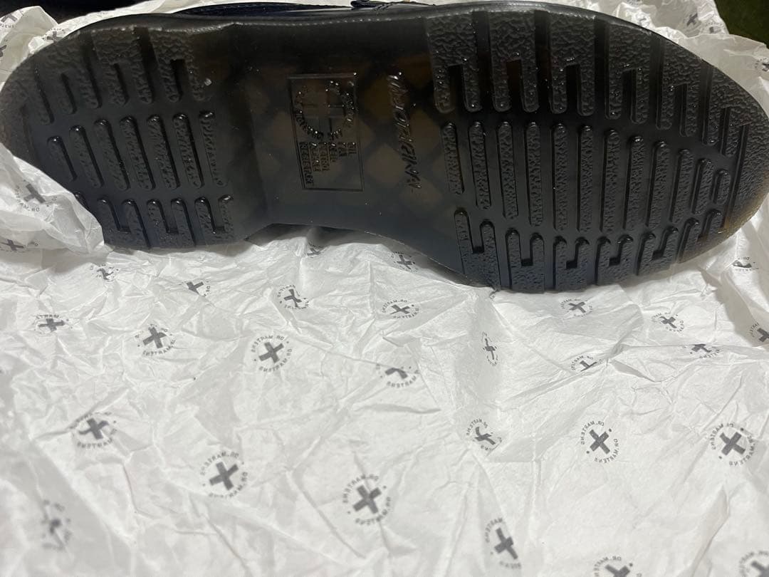 ドクターマーチン 【日本限定】ADRIAN スナッフル ローファー