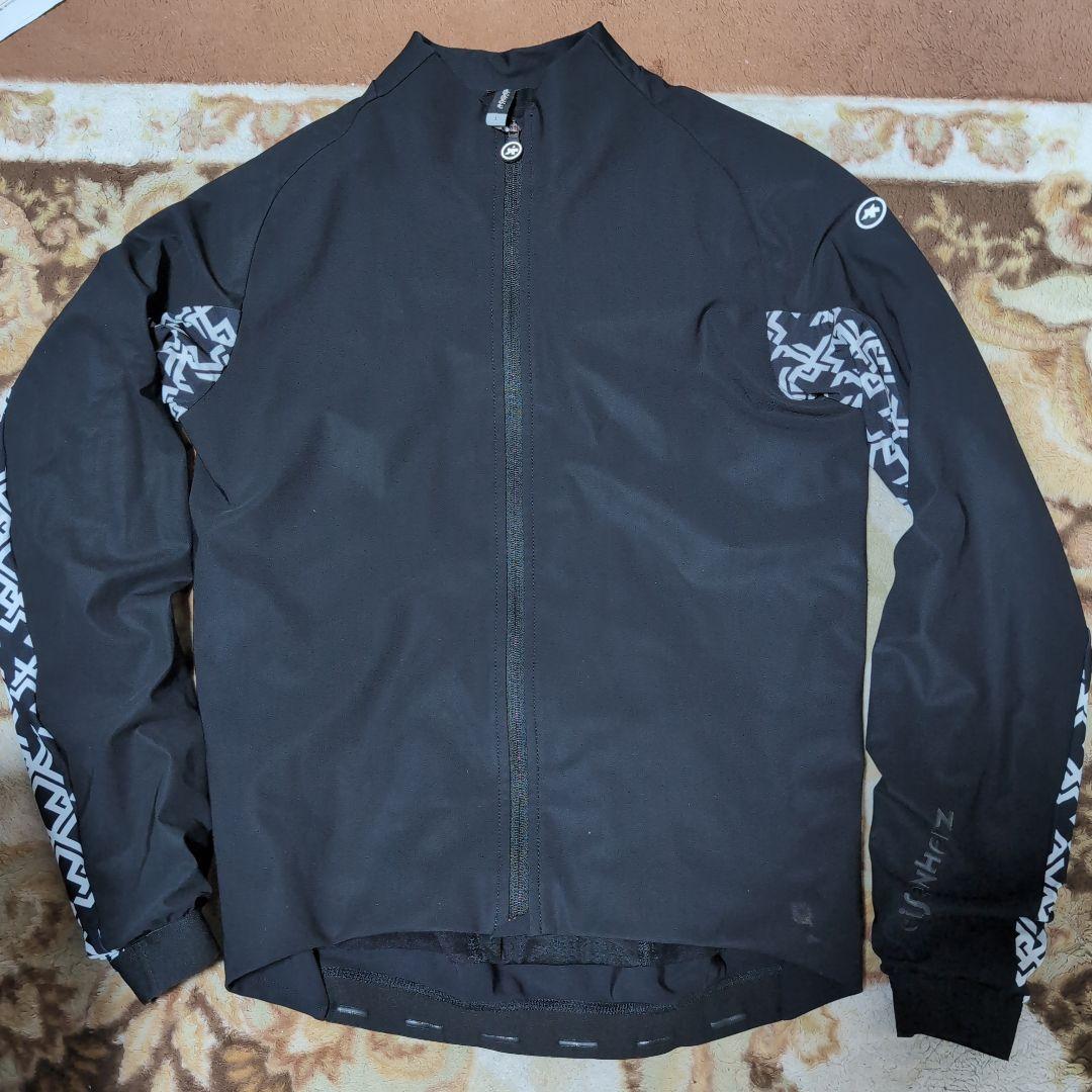 ASSOS　MILLE GT ULTRAZ WINTERジャケット。サイズL