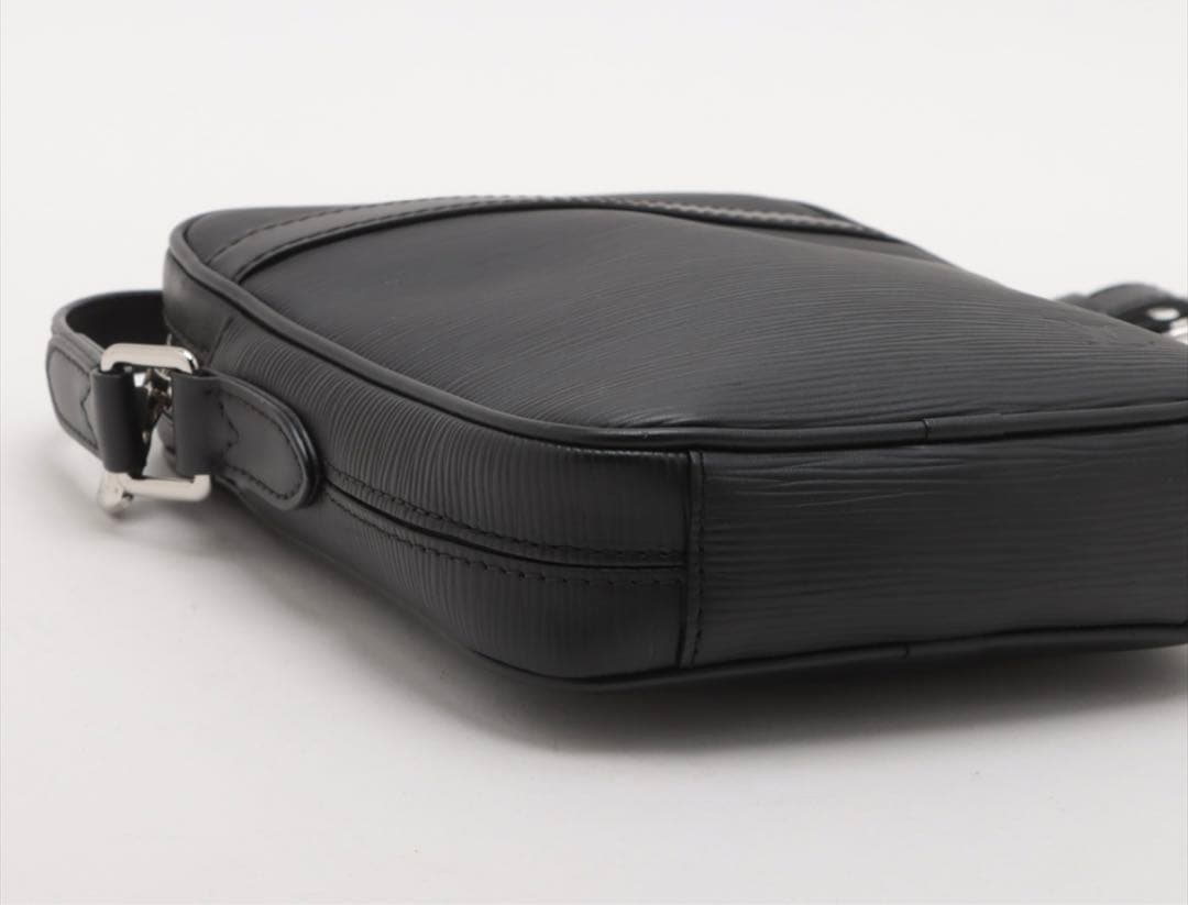 箱•ショッパー付属 美品 LOUIS VUITTON ダヌーヴ エピ