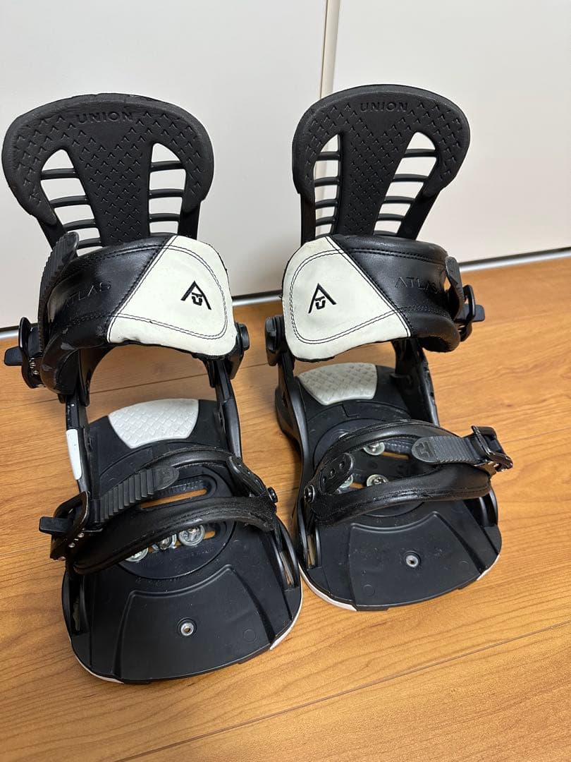 CAPITA VOLCOM コラボアウトサイダー152 UNION ATLAS