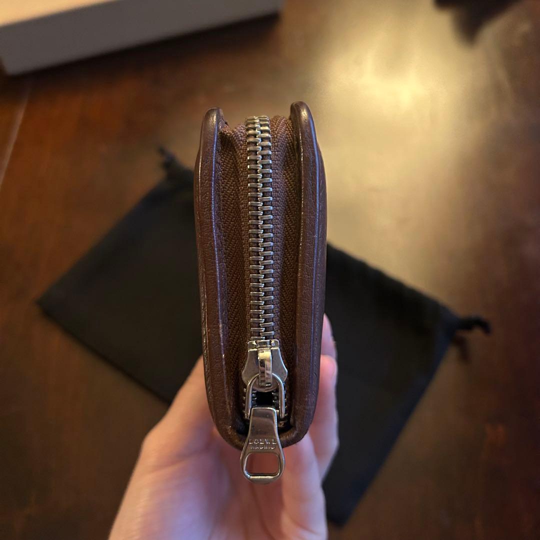 LOEWE ブラウン レザー 長財布