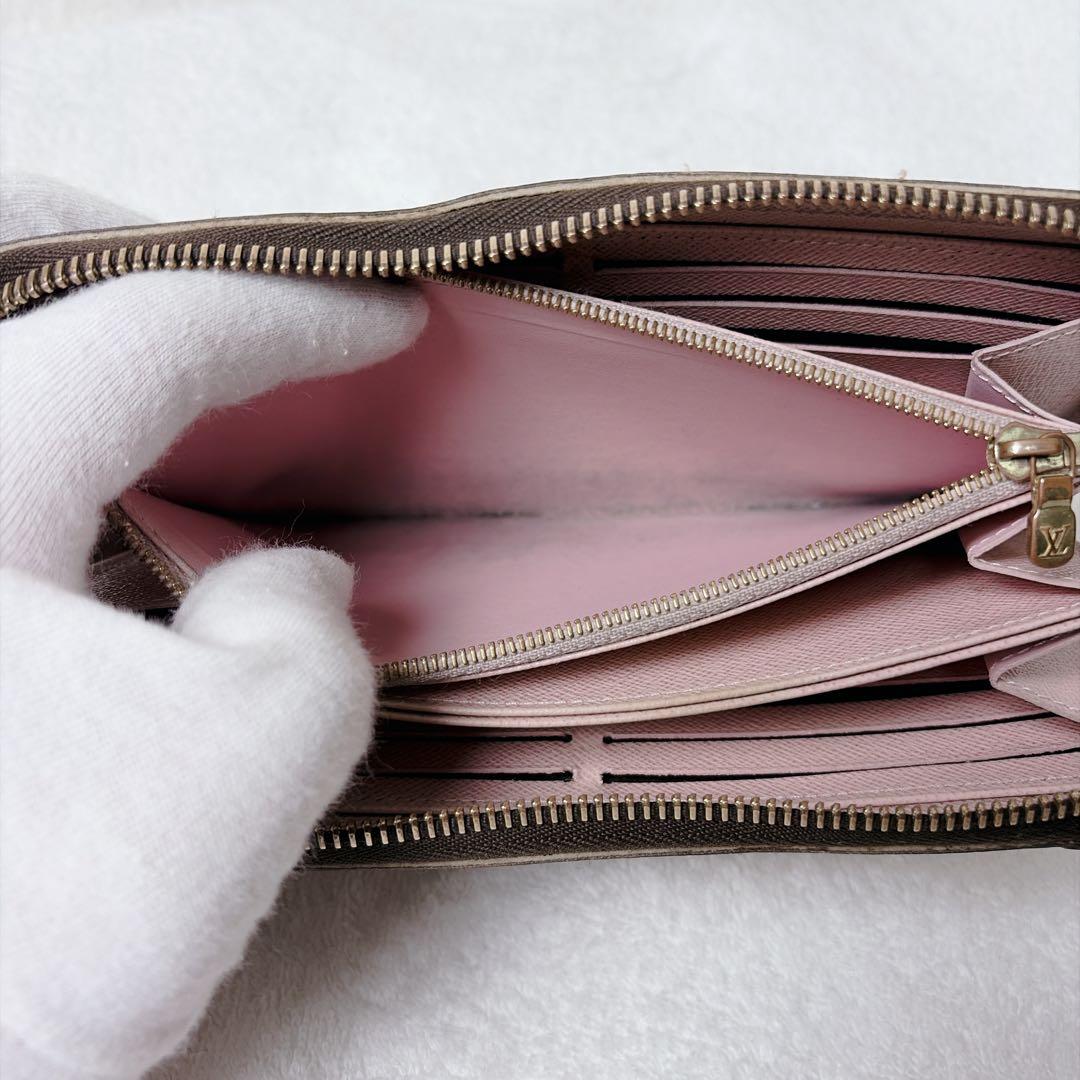ルイ・ヴィトン ジッピーウォレット　ドッグ　ラウンドファスナー 長財布