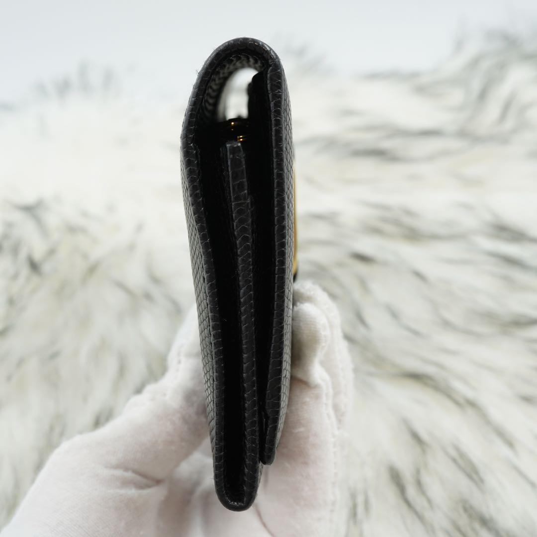 ほぼ未使用品　箱付き　Salvatore Ferragamo 長財布　ヴァラ　黒