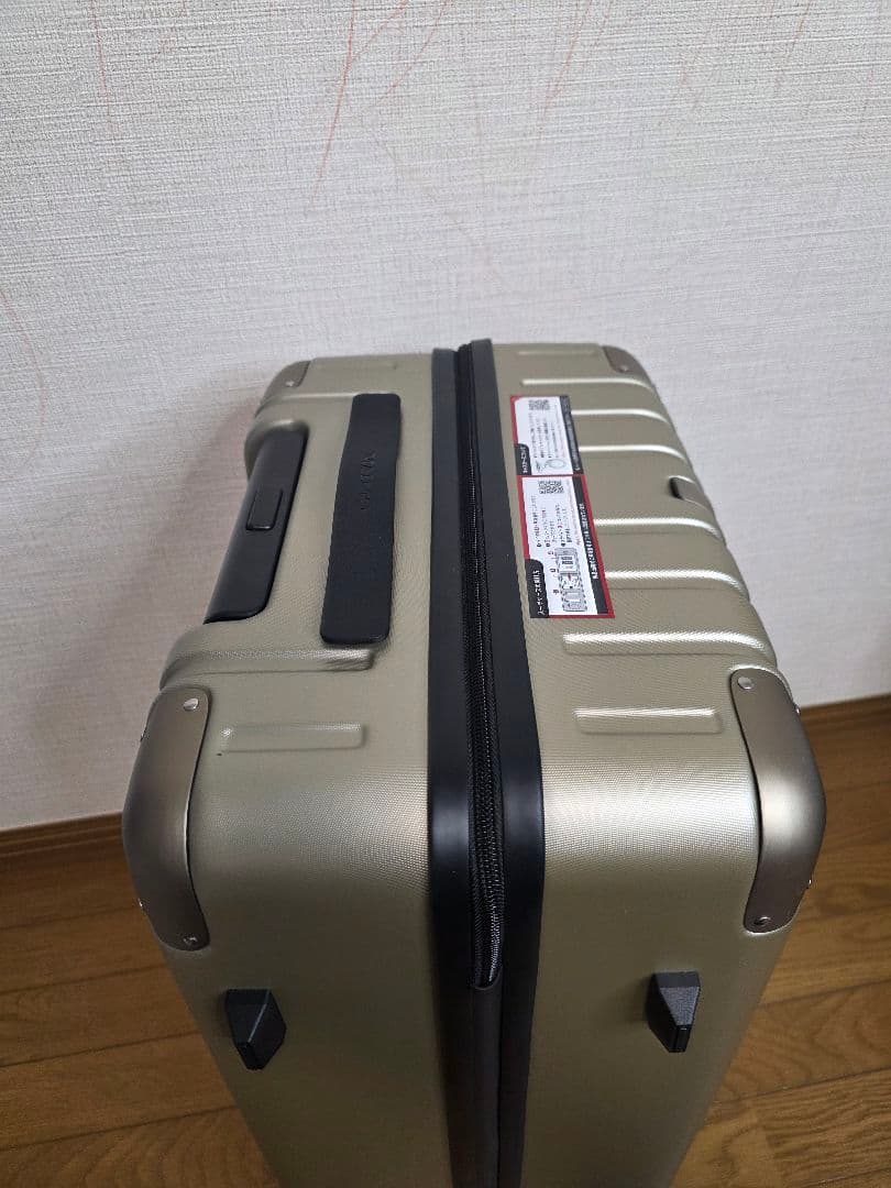 新品/未使用 MAIMOスーツケース　ゴールド　Mサイズ