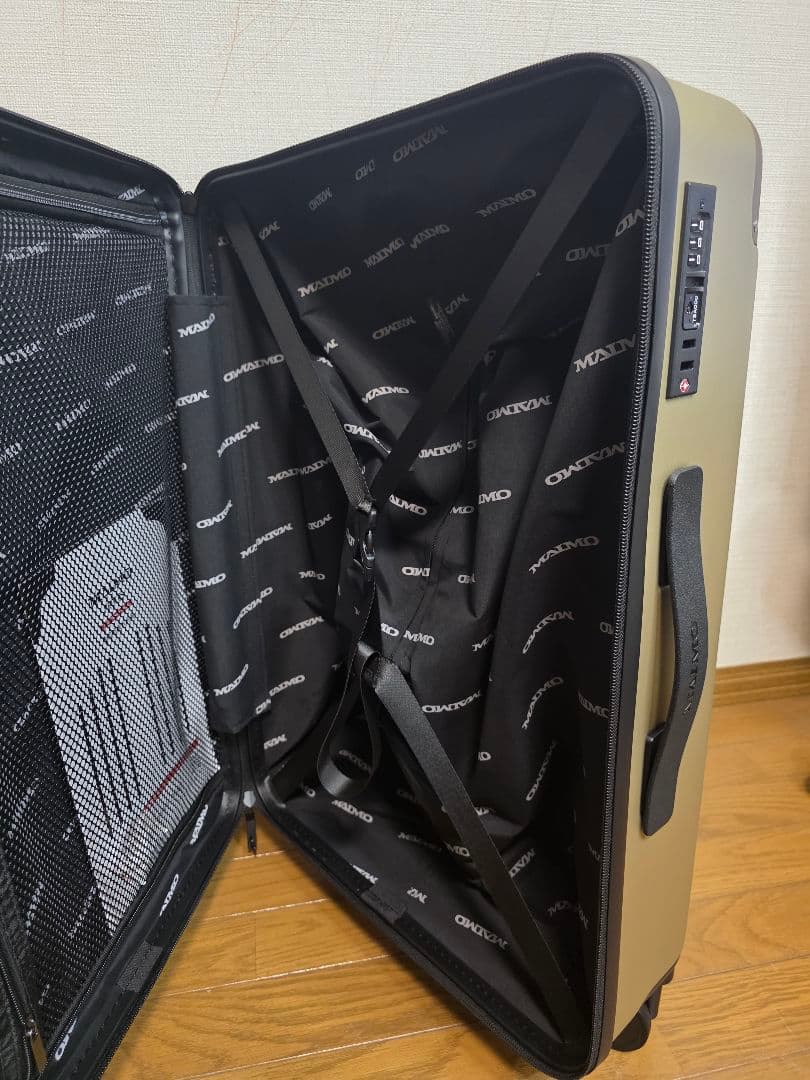 新品/未使用 MAIMOスーツケース　ゴールド　Mサイズ