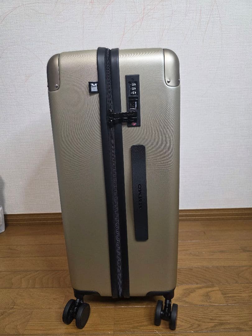新品/未使用 MAIMOスーツケース　ゴールド　Mサイズ