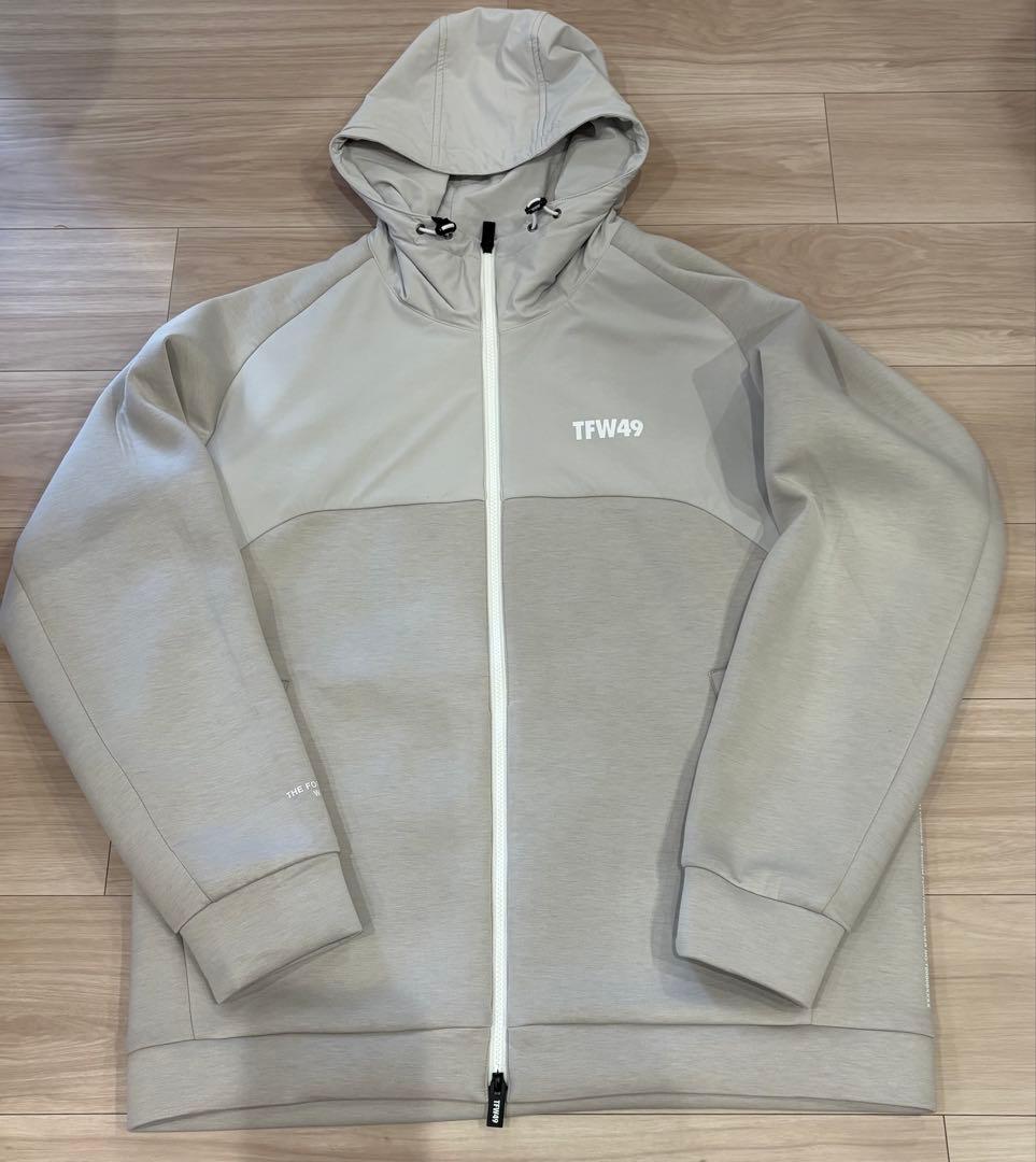 未使用　TFW49 ゴルフウェア