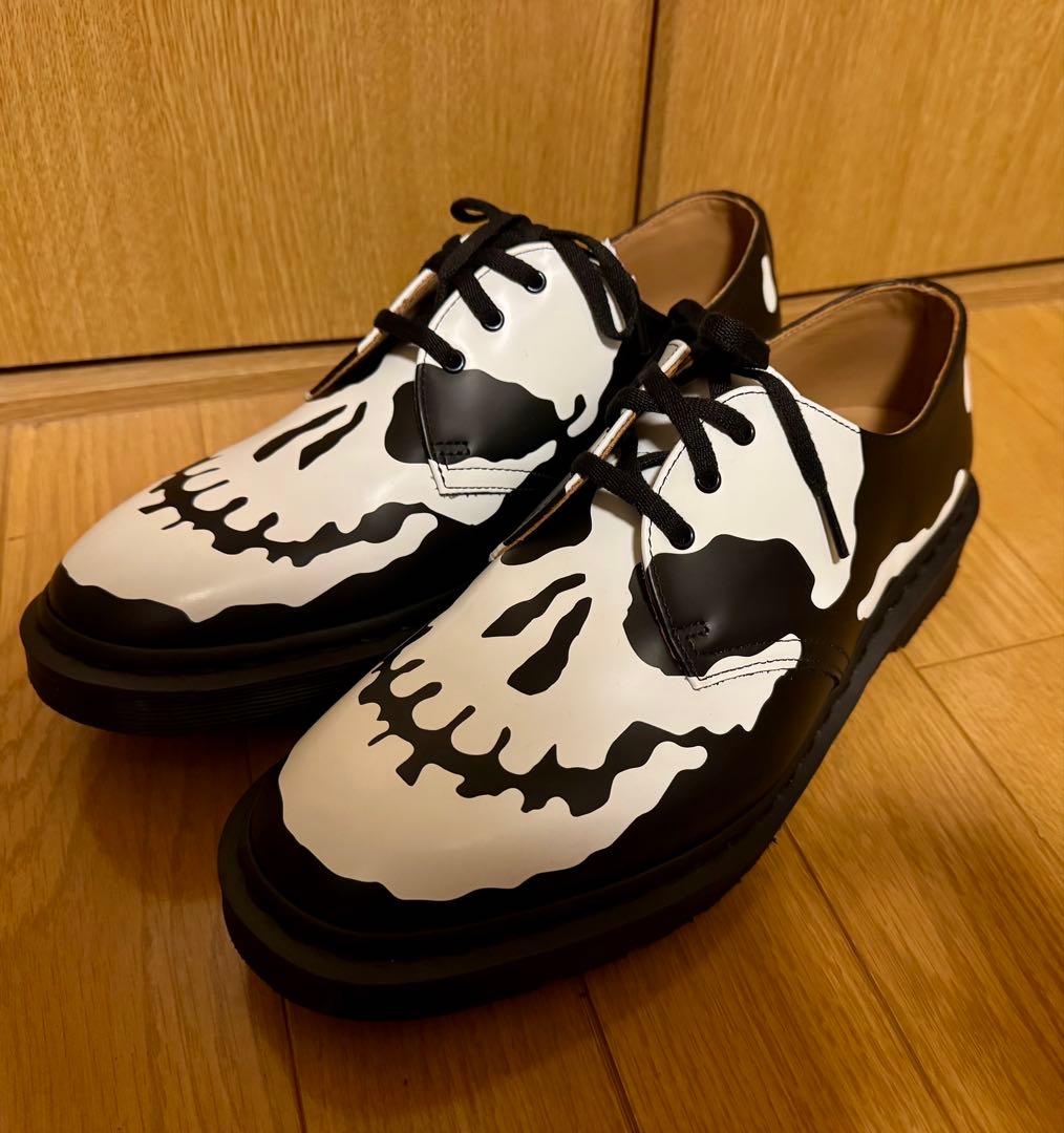 ミロ　Supreme Dr. Martens