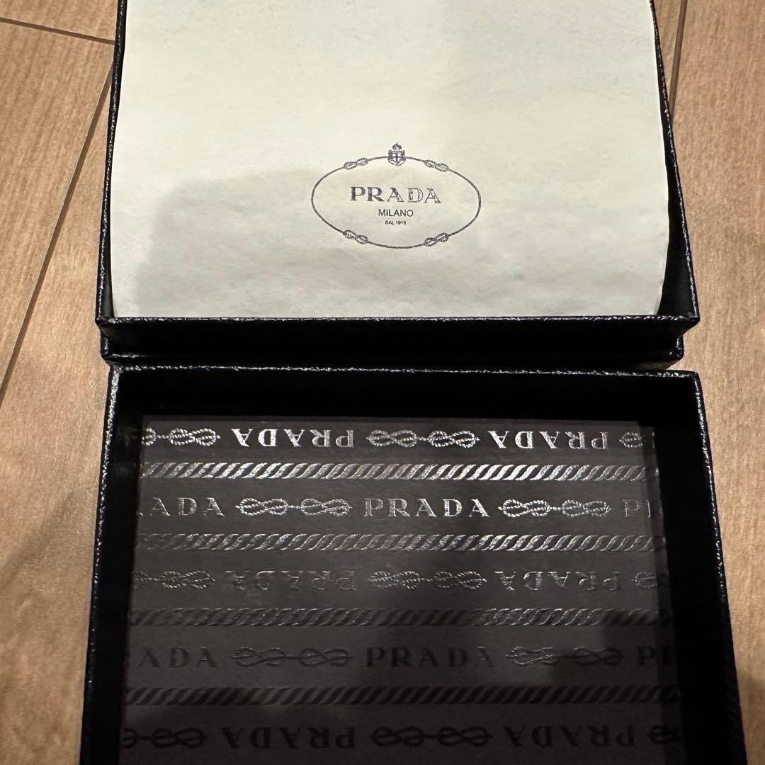 PRADA キーケース サフィアーノフィオッコ CAMMEO