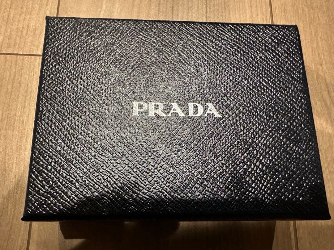 PRADA キーケース サフィアーノフィオッコ CAMMEO