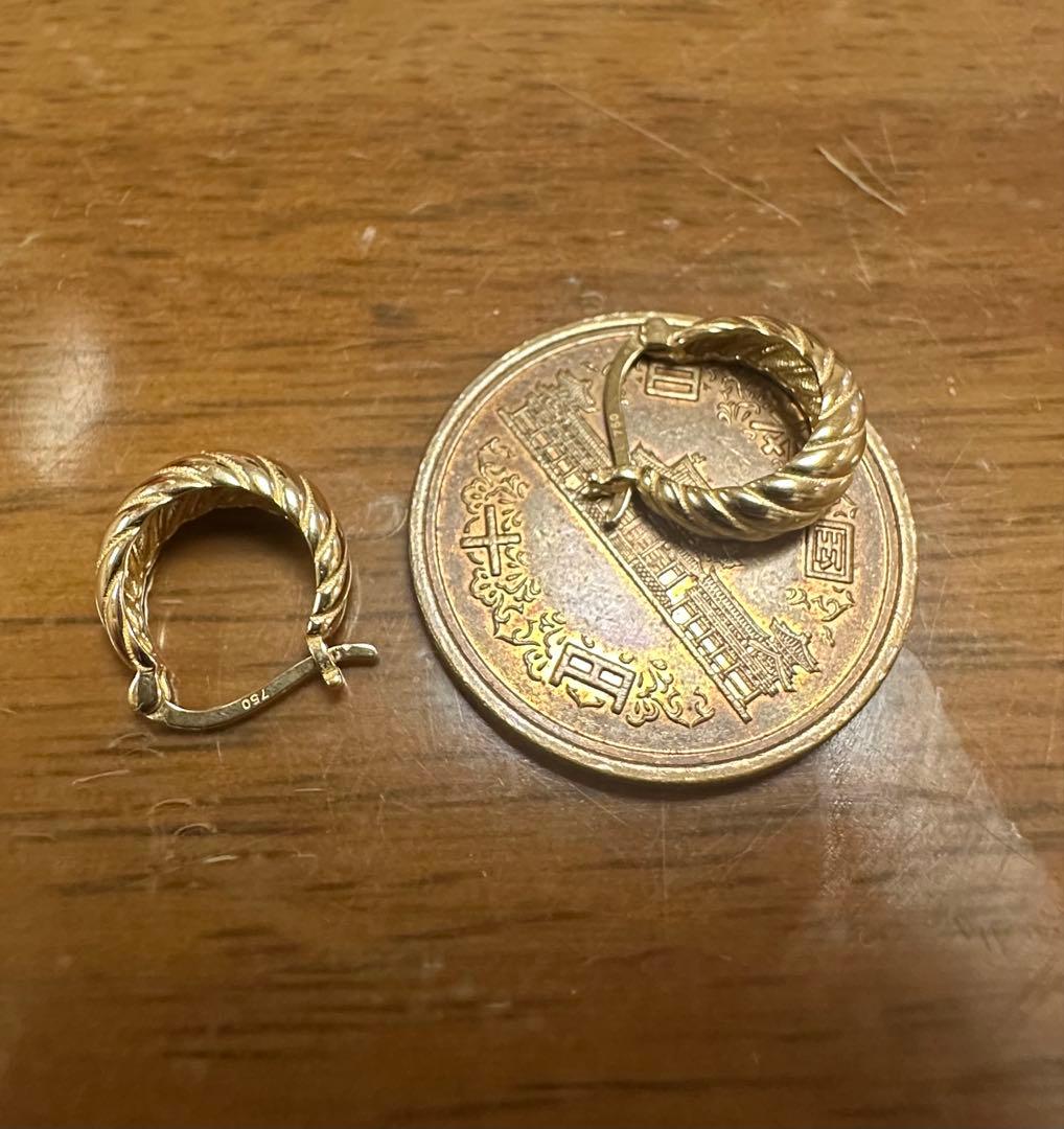 ゴールド ツイストデザイン フープピアス