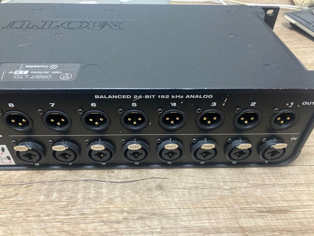 s*w様 メンテ済　Motu 896 Mk3 インターフェース