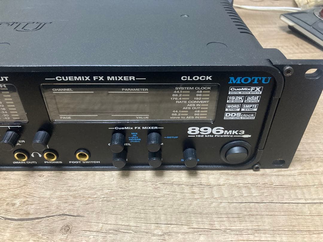 s*w様 メンテ済　Motu 896 Mk3 インターフェース