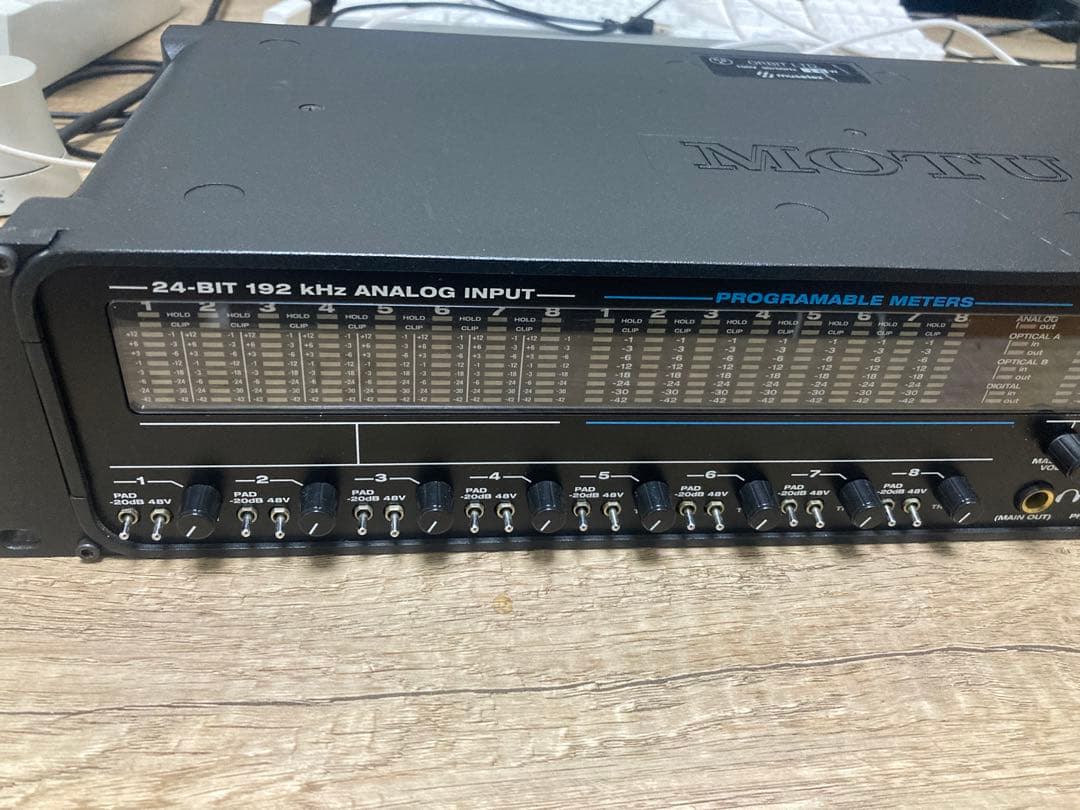 s*w様 メンテ済　Motu 896 Mk3 インターフェース
