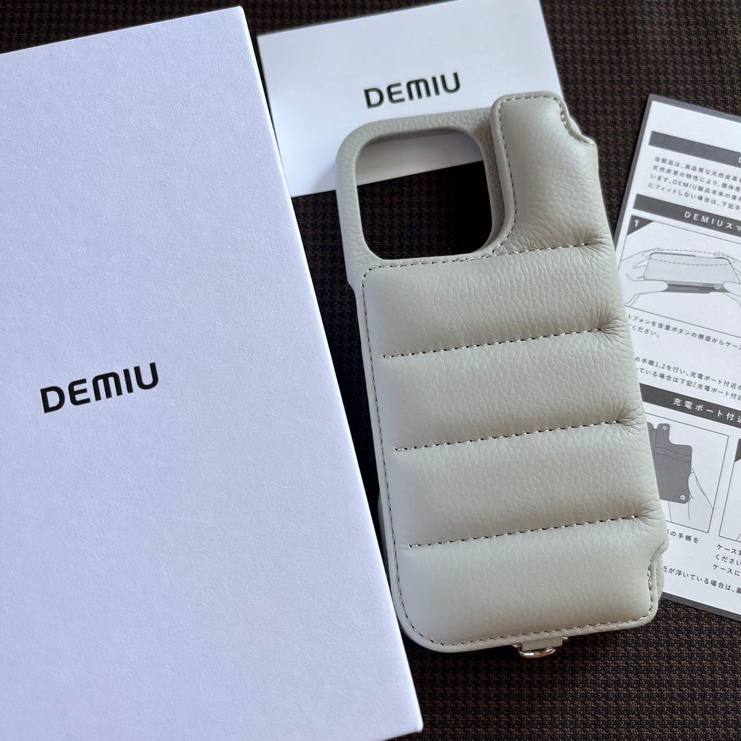 DEMIU iPhoneケース 16pro BALLON パール