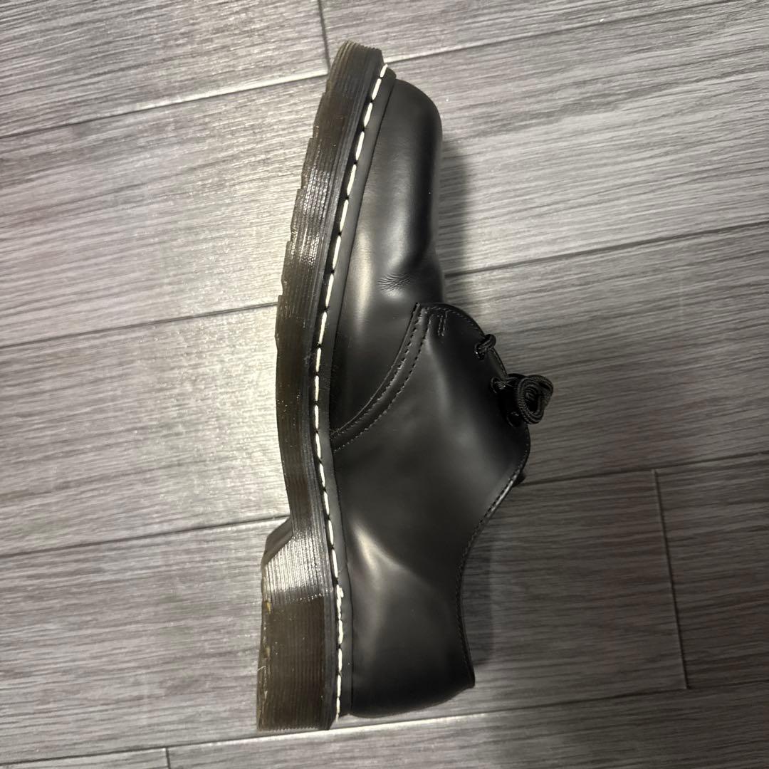 ドクターマーチン3ホール　UK9