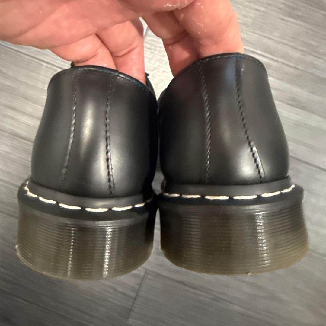 ドクターマーチン3ホール　UK9