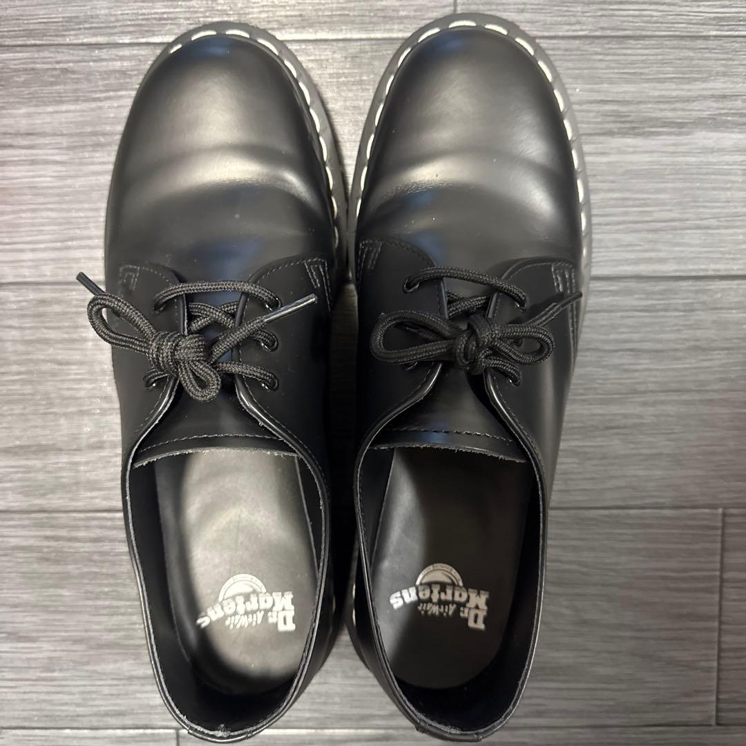 ドクターマーチン3ホール　UK9