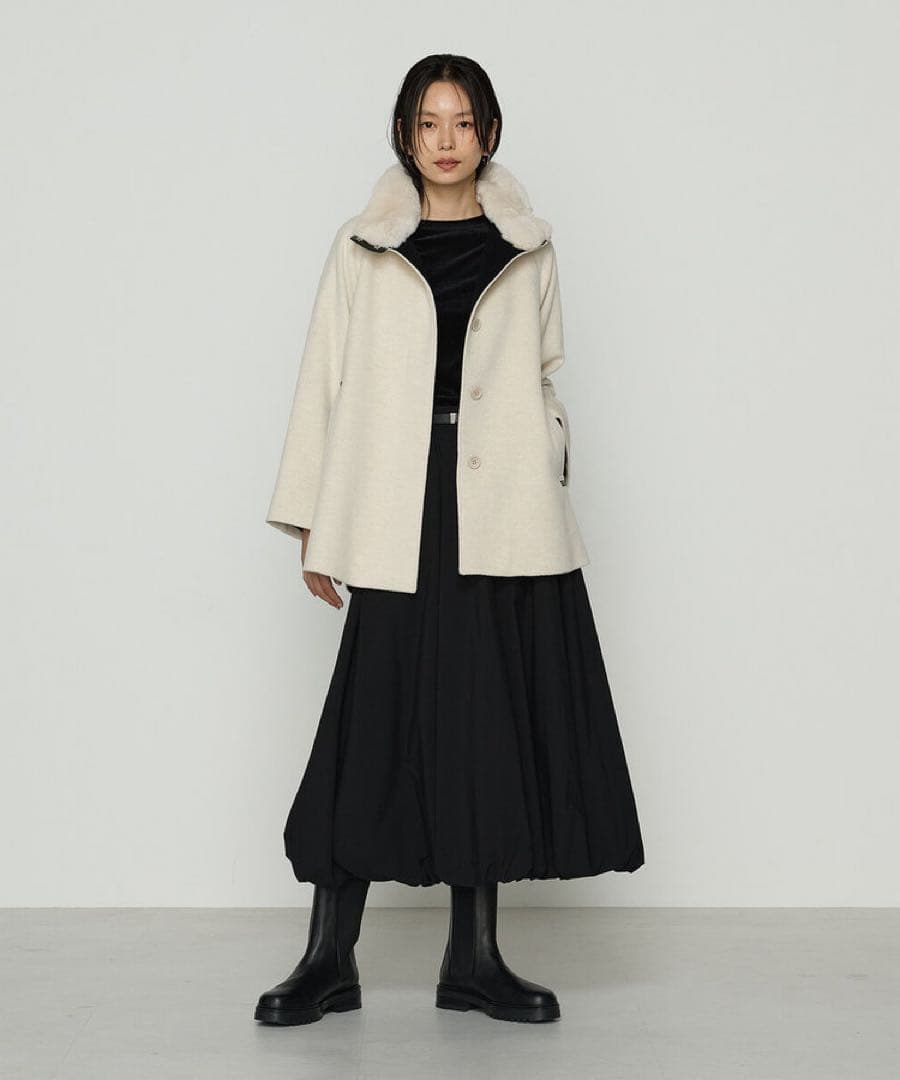 【お値下げ】 コムサプラチナ K.T アンゴラウール ・Aラインショートコート