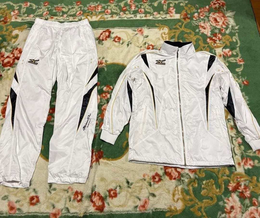 MIZUNO ウィンドブレーカ 2XOサイズ ホワイト 厚手