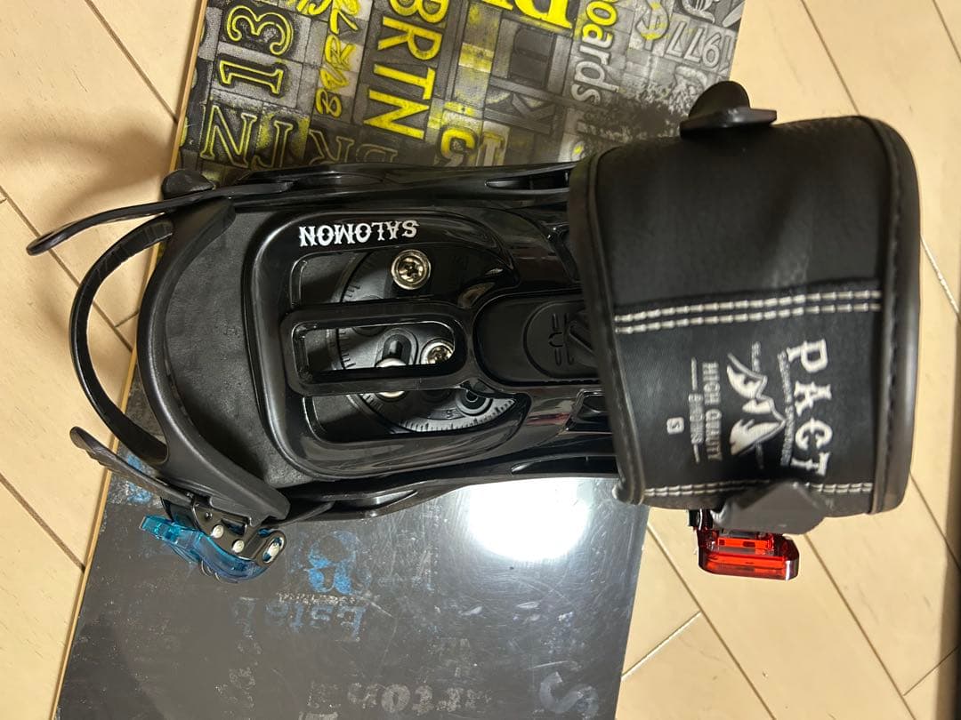 BURTON 板スノーボードセット　SALOMON バイン付き
