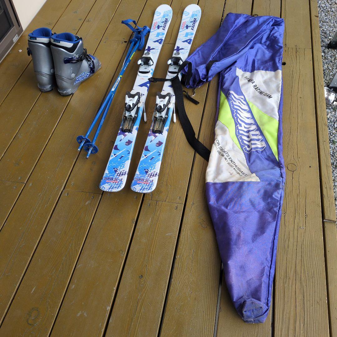 【中古】 KAZAMA スキー板126cm・ストック・ブーツセット　袋おまけ付き