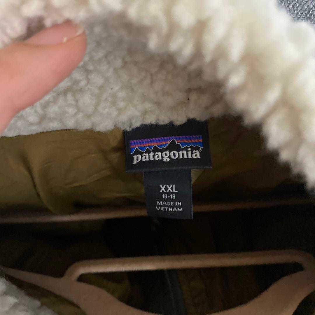 Patagonia レトロ　キッズ　XXL ボア　レディースにも　未使用オリーブ