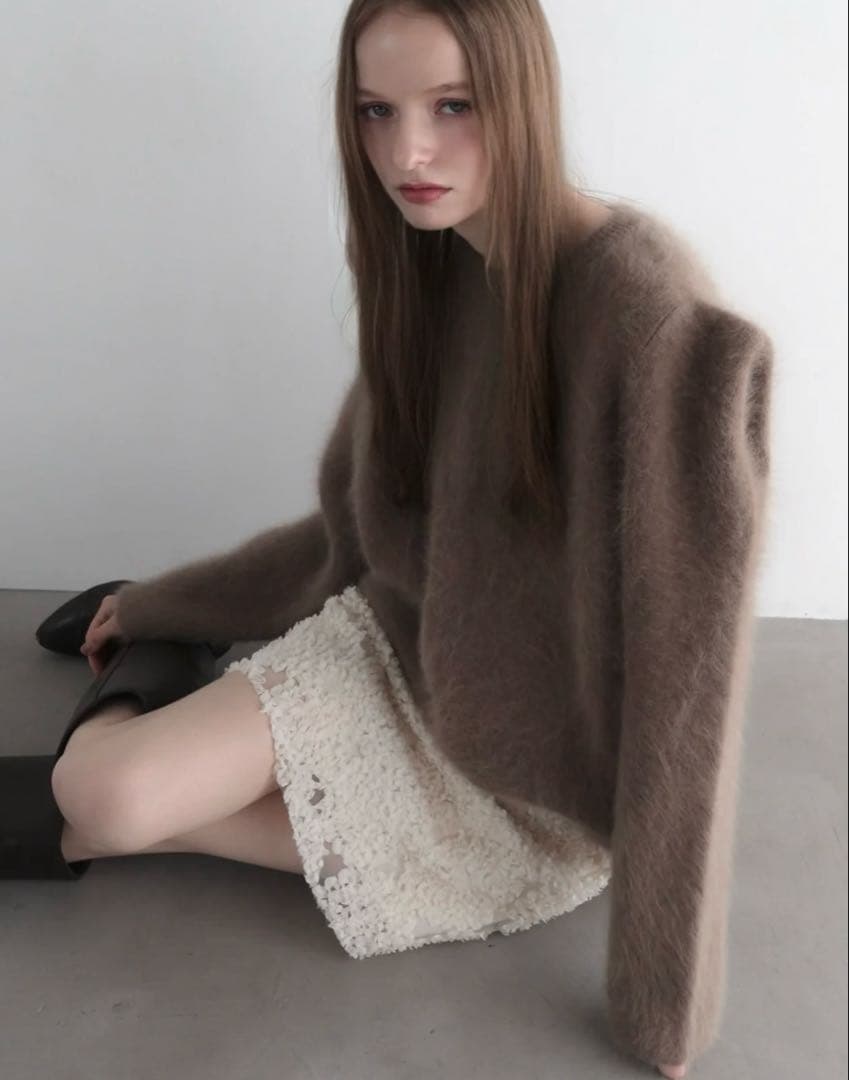 【AMOMMA】FLOWER MINI SKIRT(IVORY)