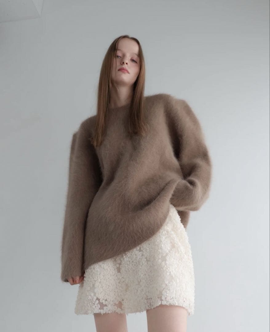 【AMOMMA】FLOWER MINI SKIRT(IVORY)