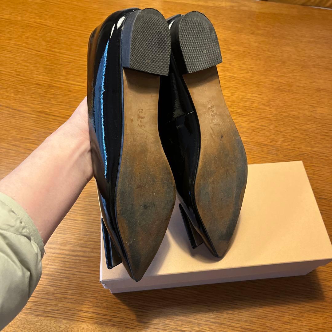 OHGA ブラック フラットシューズ 25