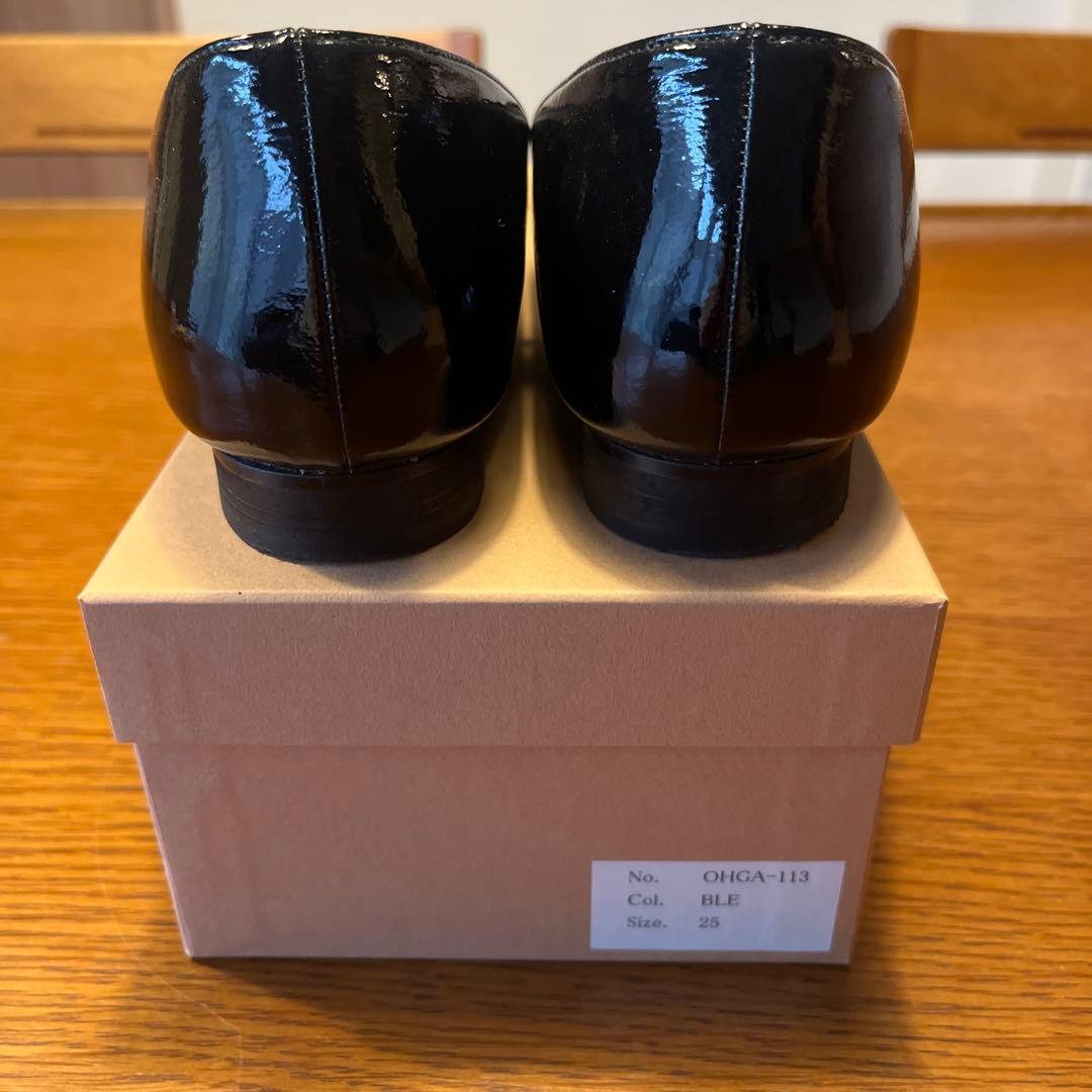 OHGA ブラック フラットシューズ 25