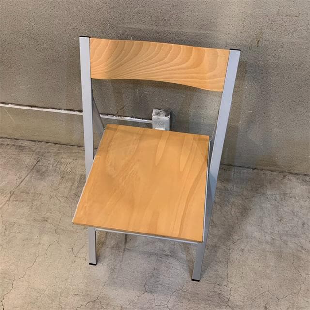 アーメットのポケットウッドチェア②